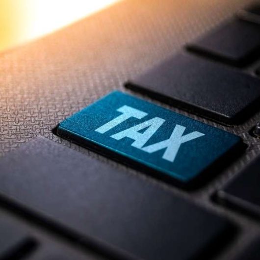 oplaty-licencyjne-powodem-upadlosci-600